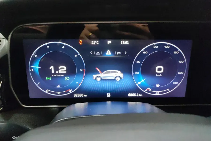 2022 HongQi HS5 2.0T 224HP L4 6AT,autocango,china used car exporter,china ev exporter,chinese used car exporter,chinese used ev exporter