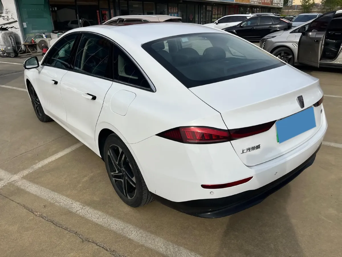 2023 Roewe D7 BEV 59.2KWH,autocango,china used car exporter,china ev exporter,chinese used car exporter,chinese used ev exporter