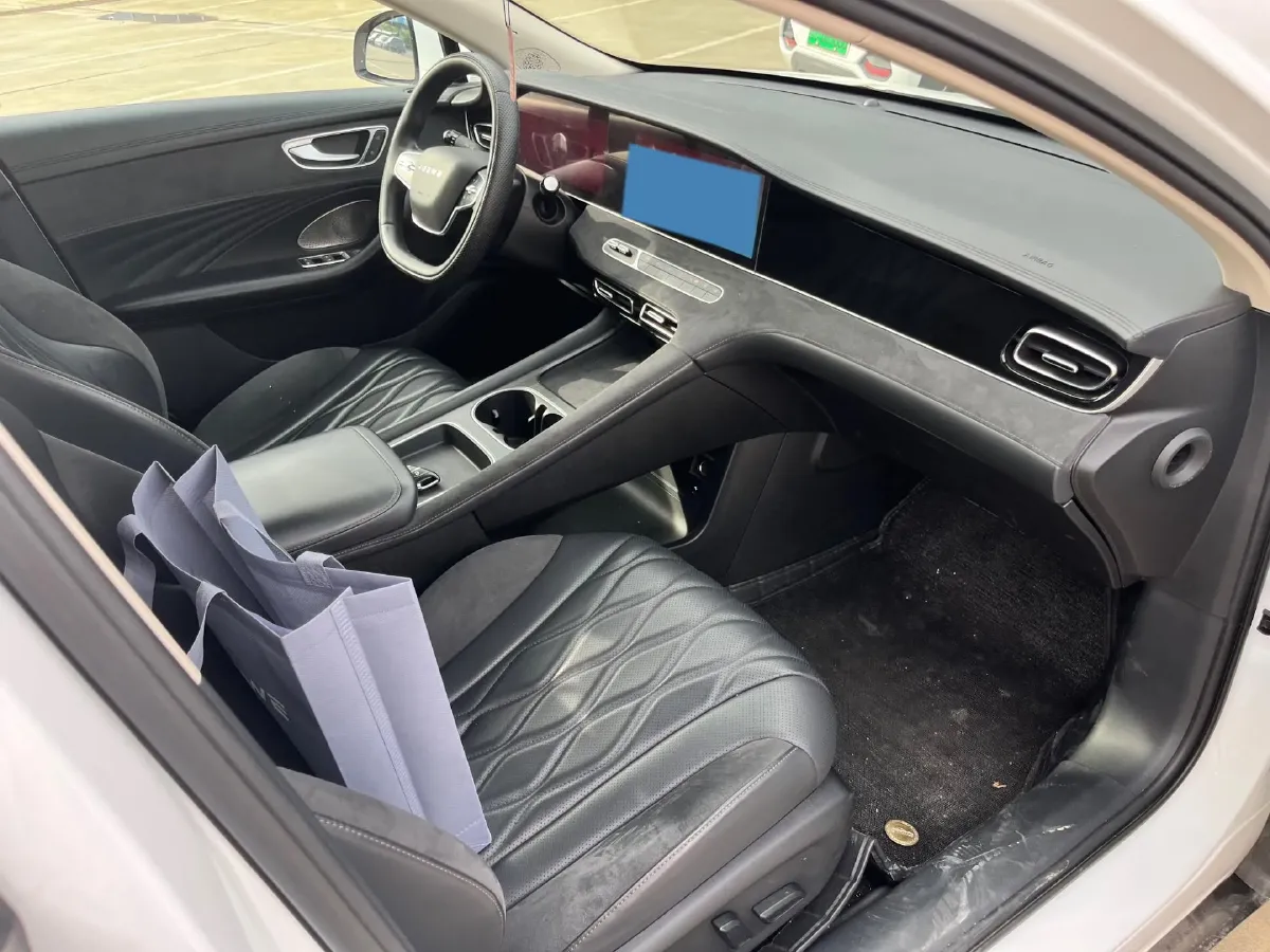 2023 Roewe D7 BEV 59.2KWH,autocango,china used car exporter,china ev exporter,chinese used car exporter,chinese used ev exporter