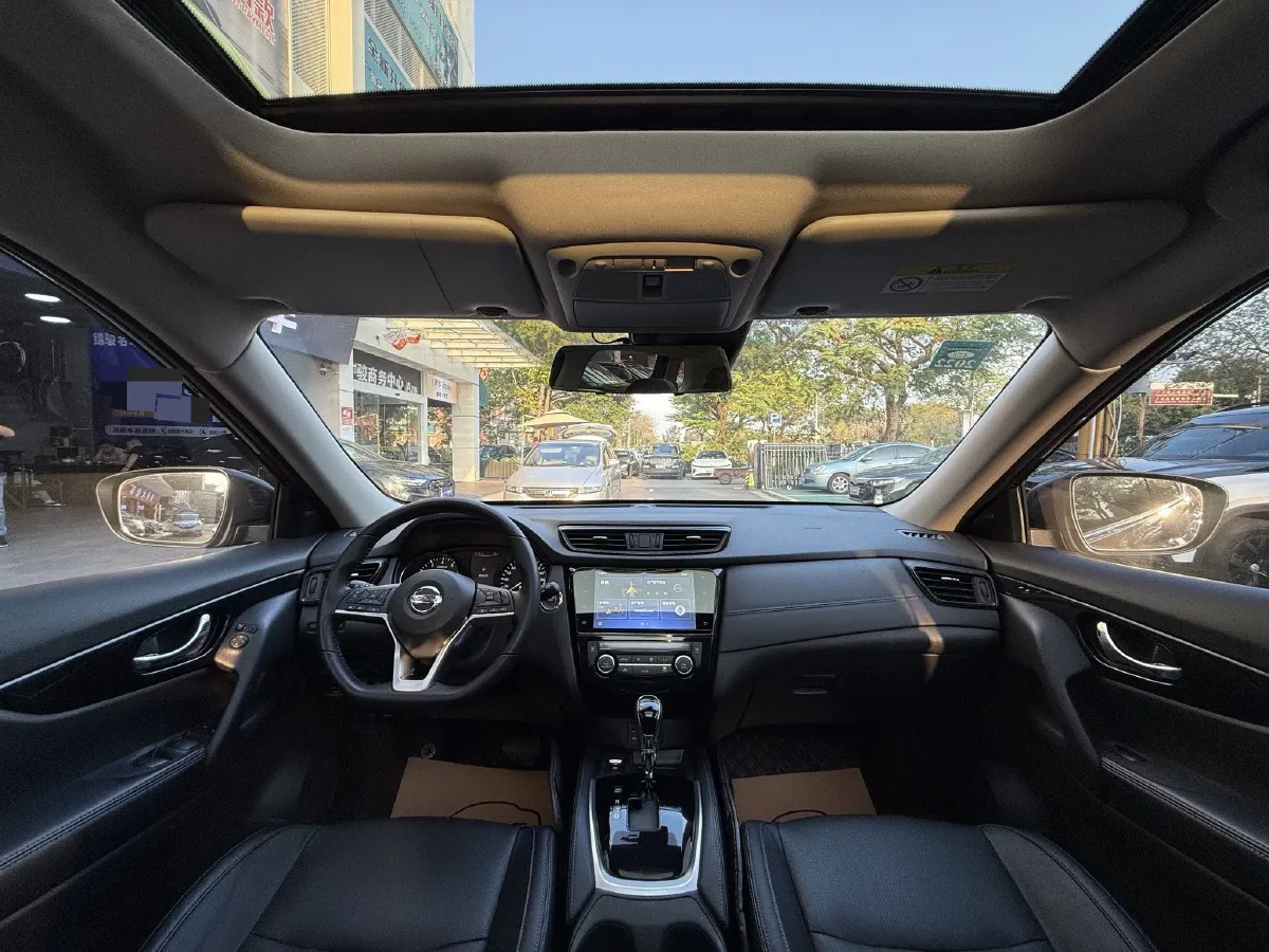 2019 Nissan X-Trail 2.0L 154HP L4 CVT,autocango,china used car exporter,china ev exporter,chinese used car exporter,chinese used ev exporter