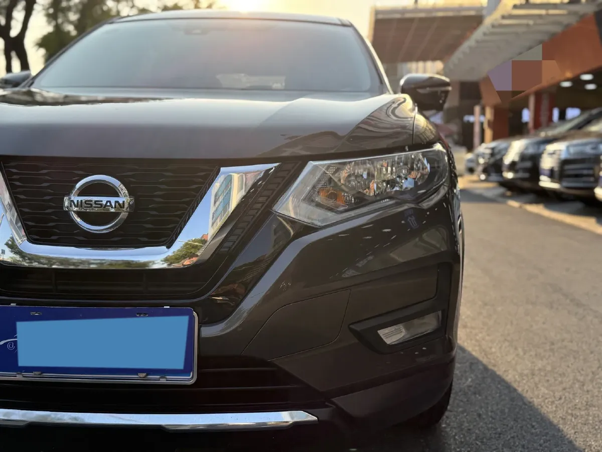 2019 Nissan X-Trail 2.0L 154HP L4 CVT,autocango,china used car exporter,china ev exporter,chinese used car exporter,chinese used ev exporter