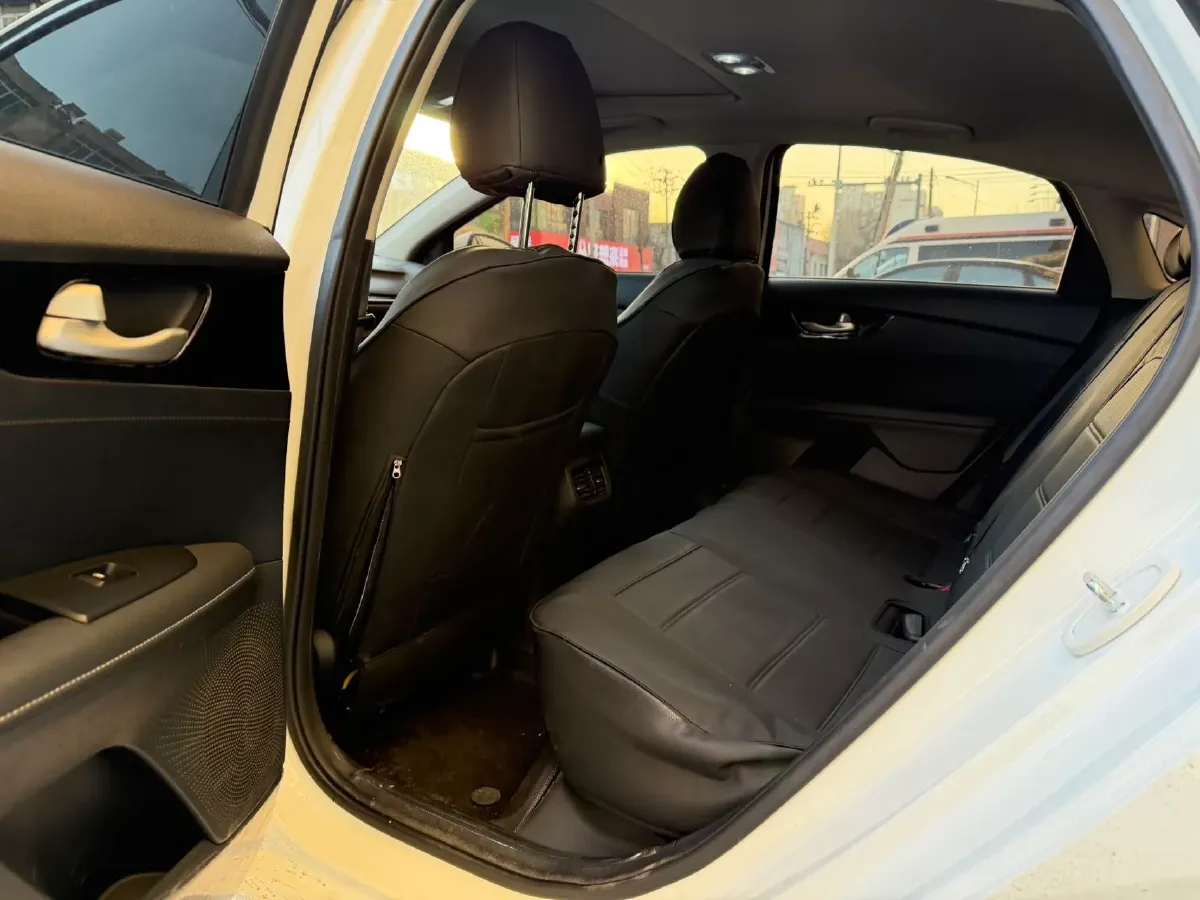 2021 Kia K3 1.5L 115HP L4 CVT,autocango,china used car exporter,china ev exporter,chinese used car exporter,chinese used ev exporter