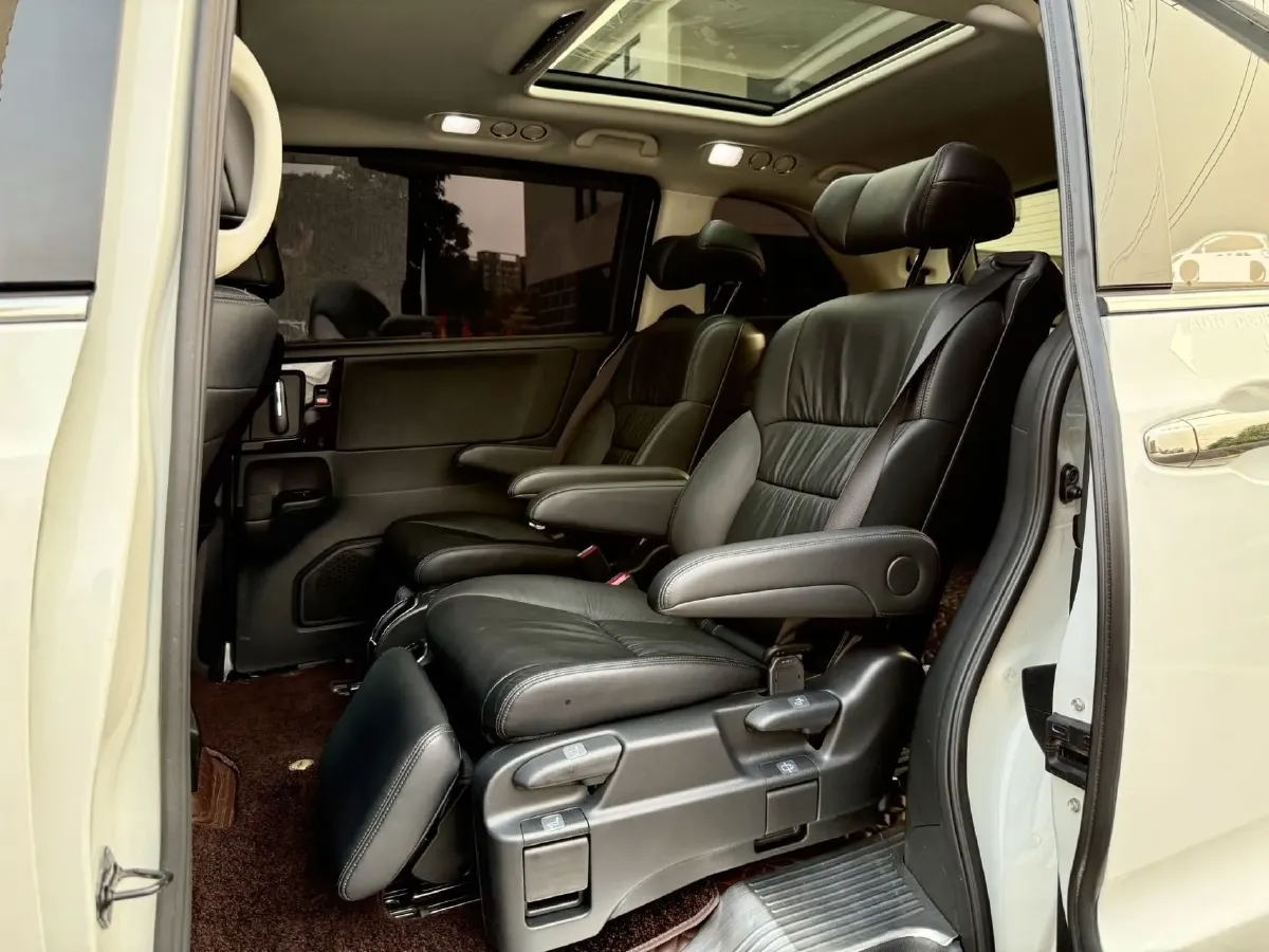 2019 Honda Odyssey 2.0L 146HP L4 E-CVT Hybrid,autocango,china used car exporter,china ev exporter,chinese used car exporter,chinese used ev exporter