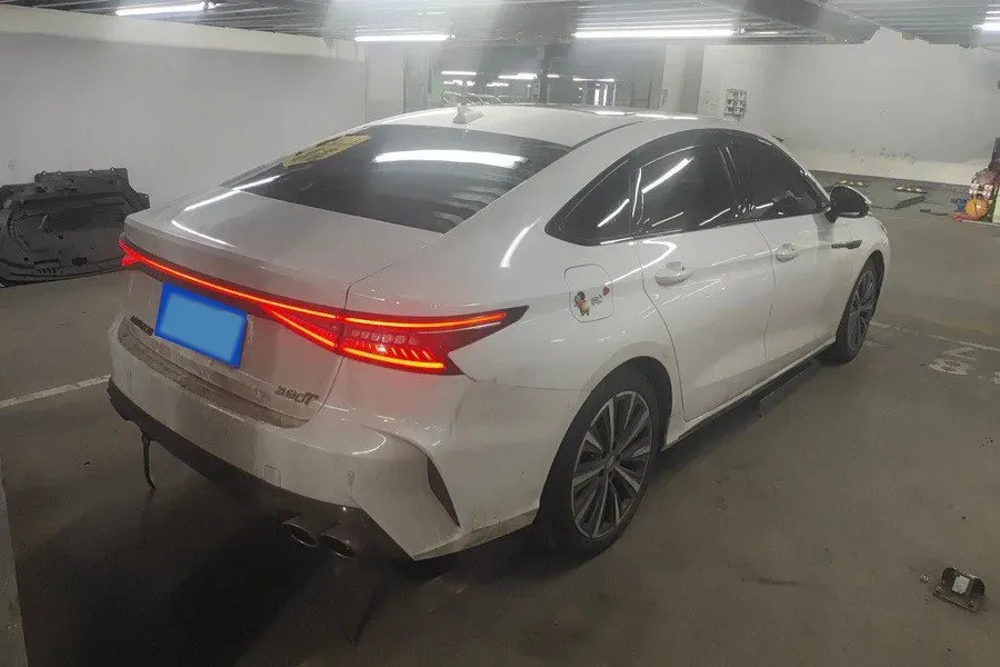 2024 Chery Arrizo 8 2.0T 254HP L4 8AT,autocango,china used car exporter,china ev exporter,chinese used car exporter,chinese used ev exporter
