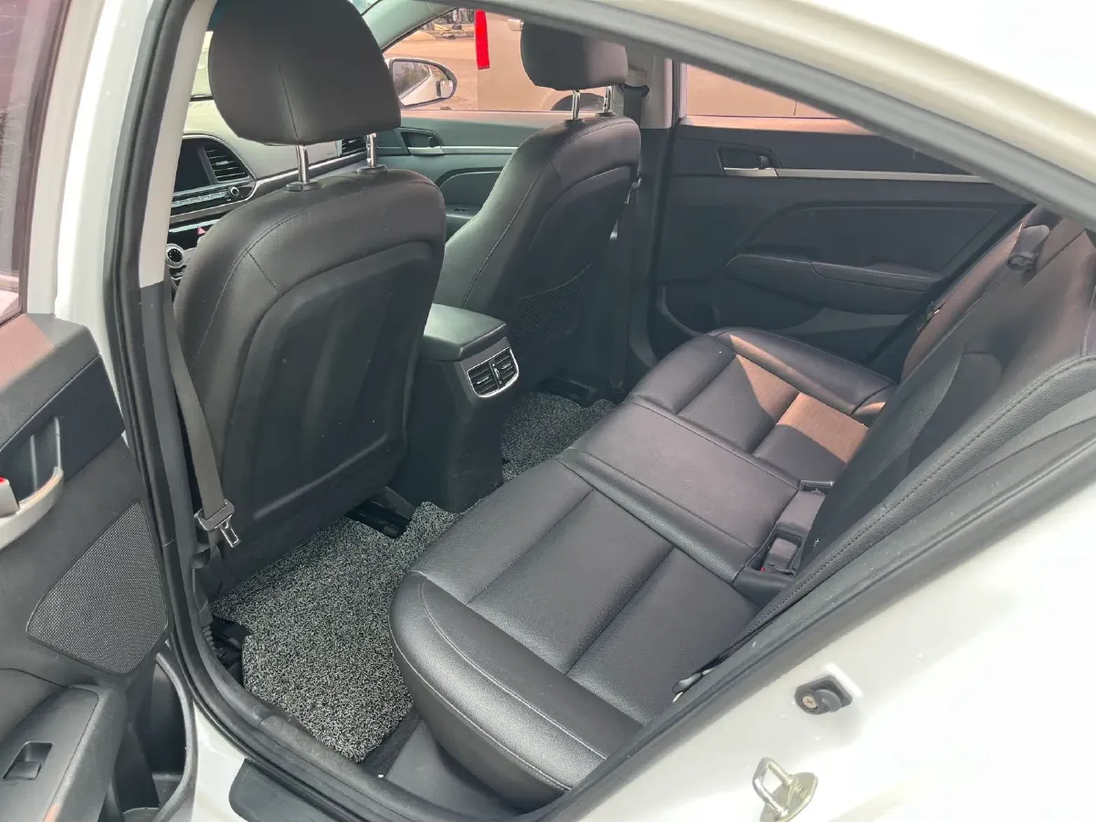 2019 Hyundai Elantra 1.5L 115HP L4 CVT,autocango,china used car exporter,china ev exporter,chinese used car exporter,chinese used ev exporter