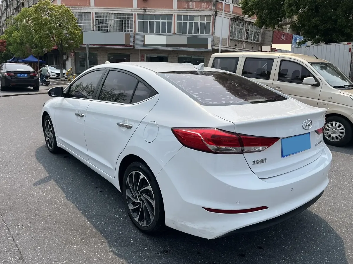 2019 Hyundai Elantra 1.5L 115HP L4 CVT,autocango,china used car exporter,china ev exporter,chinese used car exporter,chinese used ev exporter