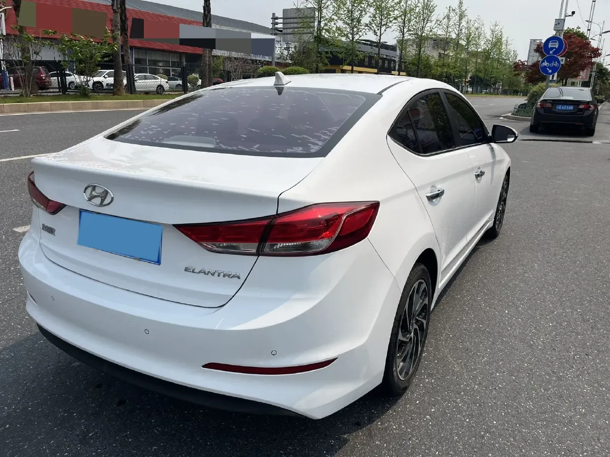 2019 Hyundai Elantra 1.5L 115HP L4 CVT,autocango,china used car exporter,china ev exporter,chinese used car exporter,chinese used ev exporter