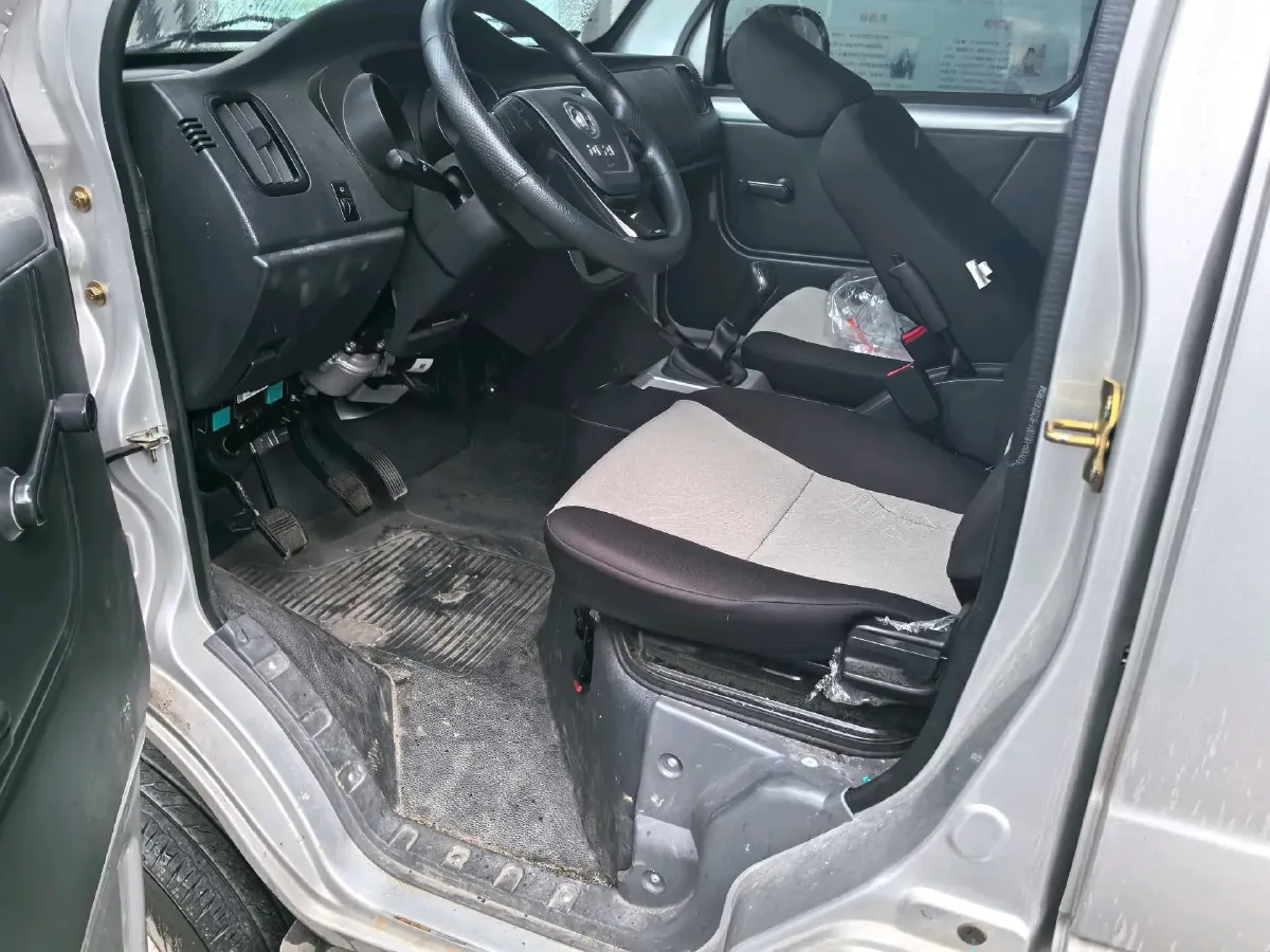 2023 JinBei JinKa S2 1.6L 124HP L4 5MT,autocango,china used car exporter,china ev exporter,chinese used car exporter,chinese used ev exporter