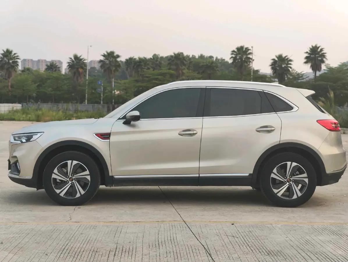 2019 HongQi HS5 2.0T 224HP L4 6AT,autocango,china used car exporter,china ev exporter,chinese used car exporter,chinese used ev exporter