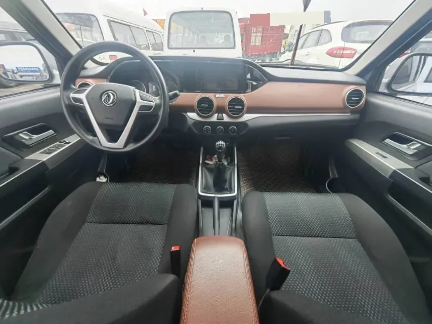 2018 Dongfeng RuiQi 2.4L 139HP L4 5MT,autocango,china used car exporter,china ev exporter,chinese used car exporter,chinese used ev exporter