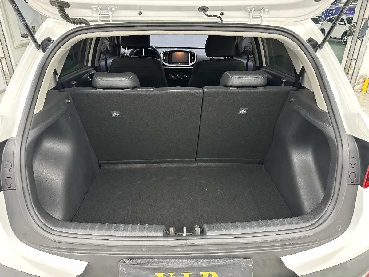 2021 Kia KX1 1.4L 100HP L4 6AT,autocango,china used car exporter,china ev exporter,chinese used car exporter,chinese used ev exporter