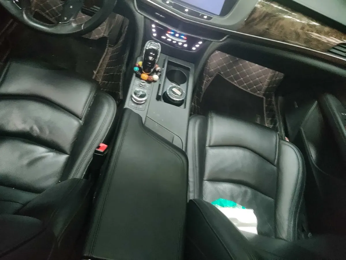 2020 Cadillac CT6 2.0T 241HP L4 10AT,autocango,china used car exporter,china ev exporter,chinese used car exporter,chinese used ev exporter