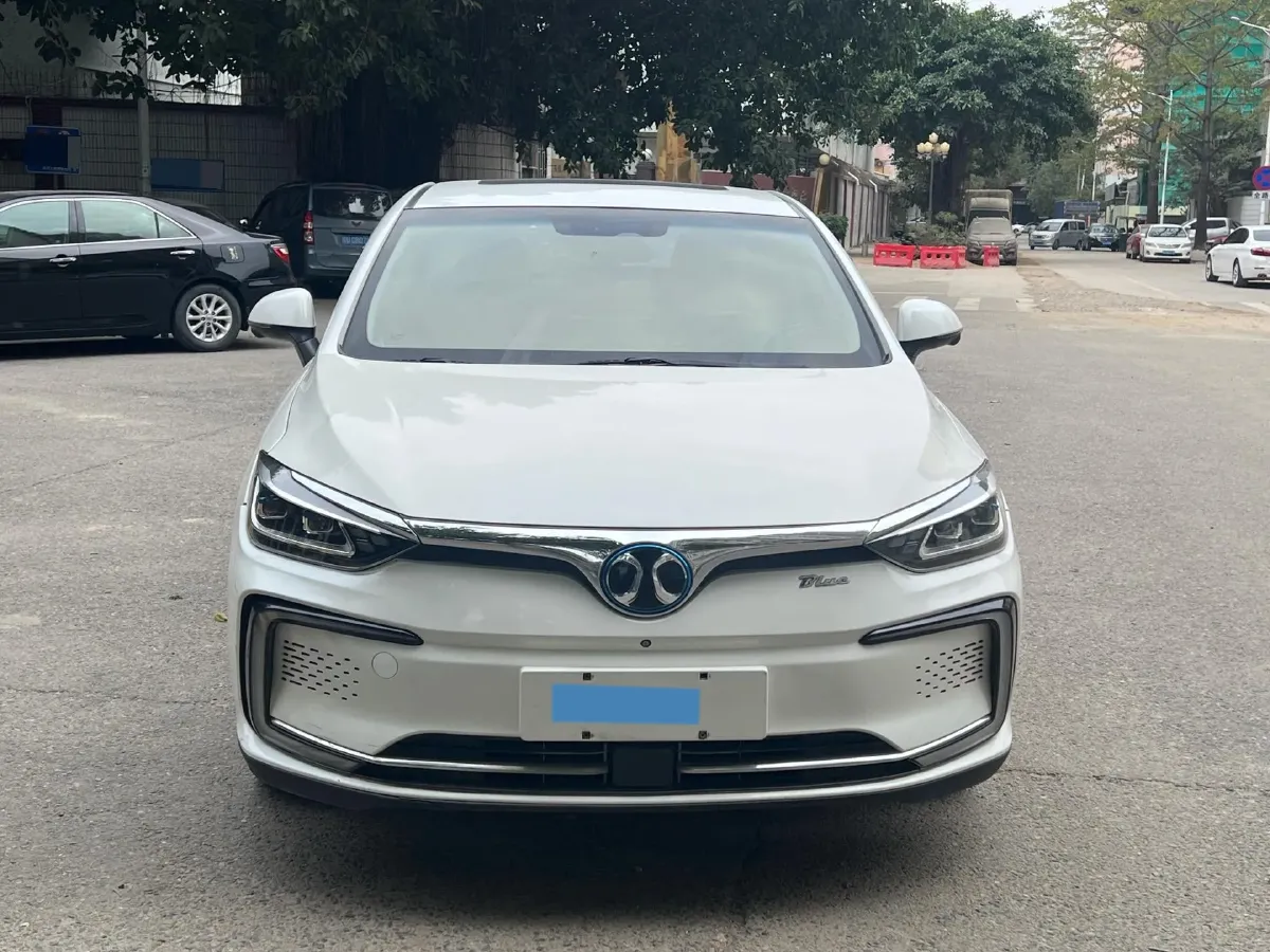2018 BeiJing Auto EU5 BEV 60.23KWH,autocango,china used car exporter,china ev exporter,chinese used car exporter,chinese used ev exporter