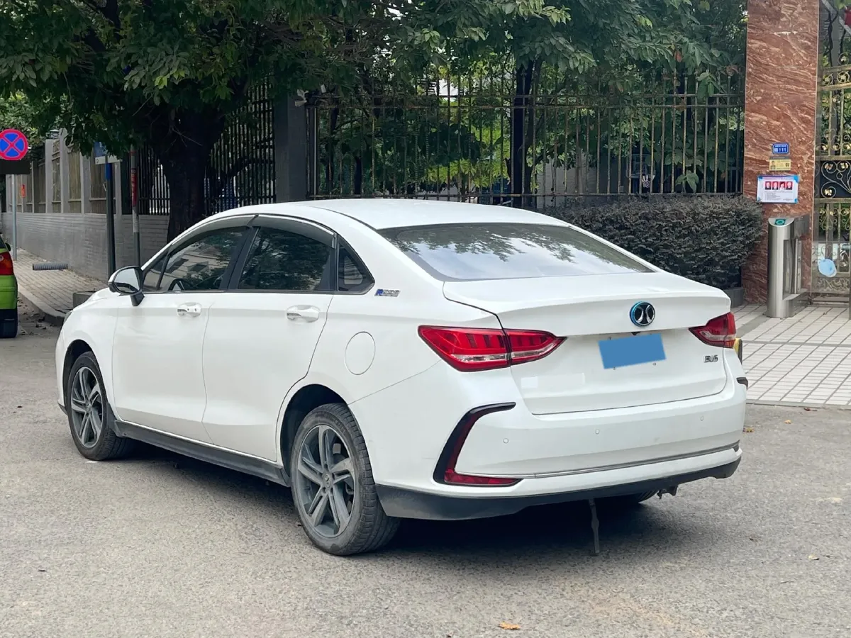 2018 BeiJing Auto EU5 BEV 60.23KWH,autocango,china used car exporter,china ev exporter,chinese used car exporter,chinese used ev exporter