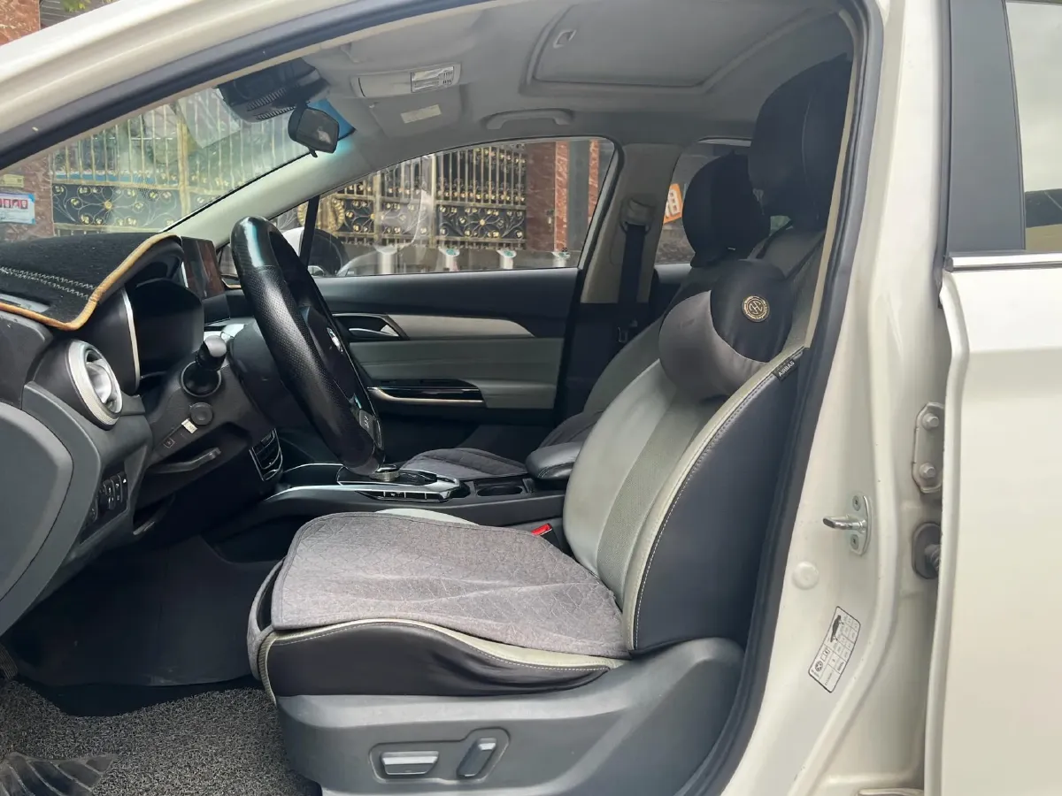 2018 BeiJing Auto EU5 BEV 60.23KWH,autocango,china used car exporter,china ev exporter,chinese used car exporter,chinese used ev exporter