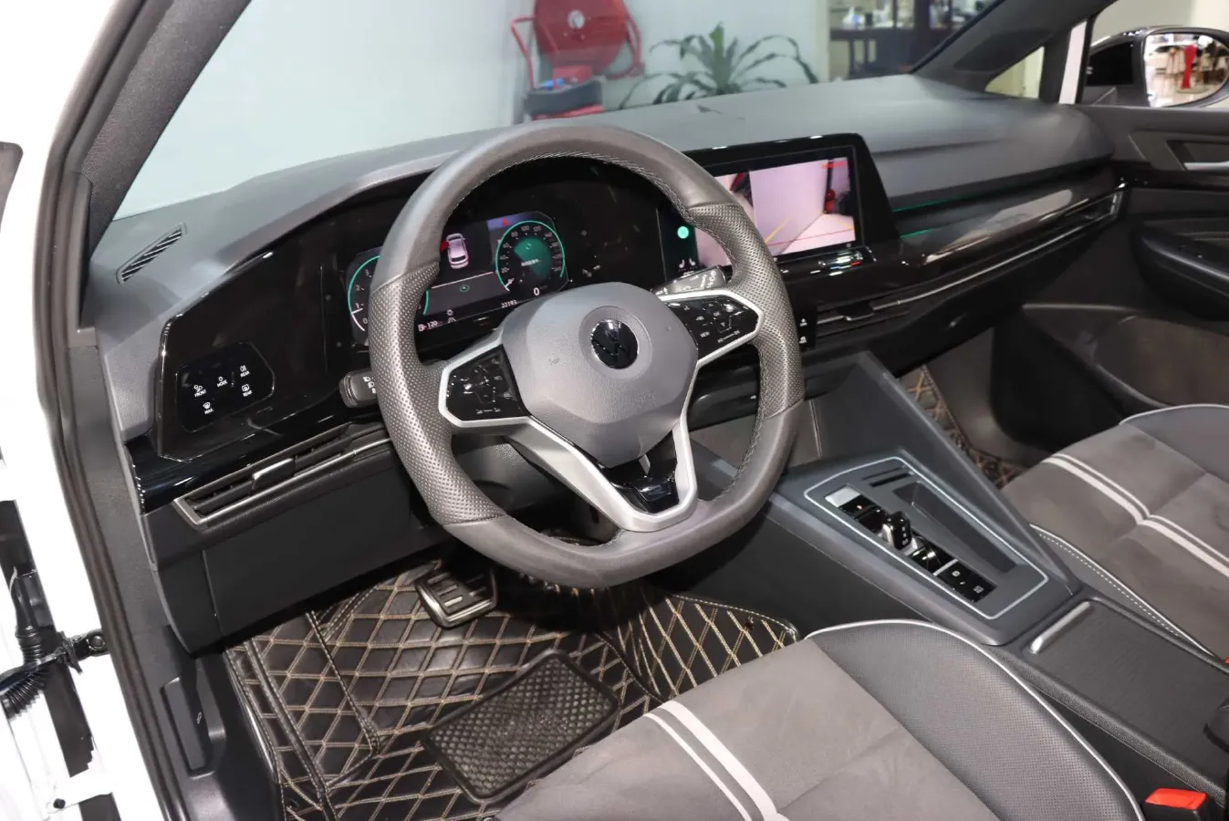 2023 Volkswagen Golf 1.4T 150HP L4 7DCT,autocango,china used car exporter,china ev exporter,chinese used car exporter,chinese used ev exporter