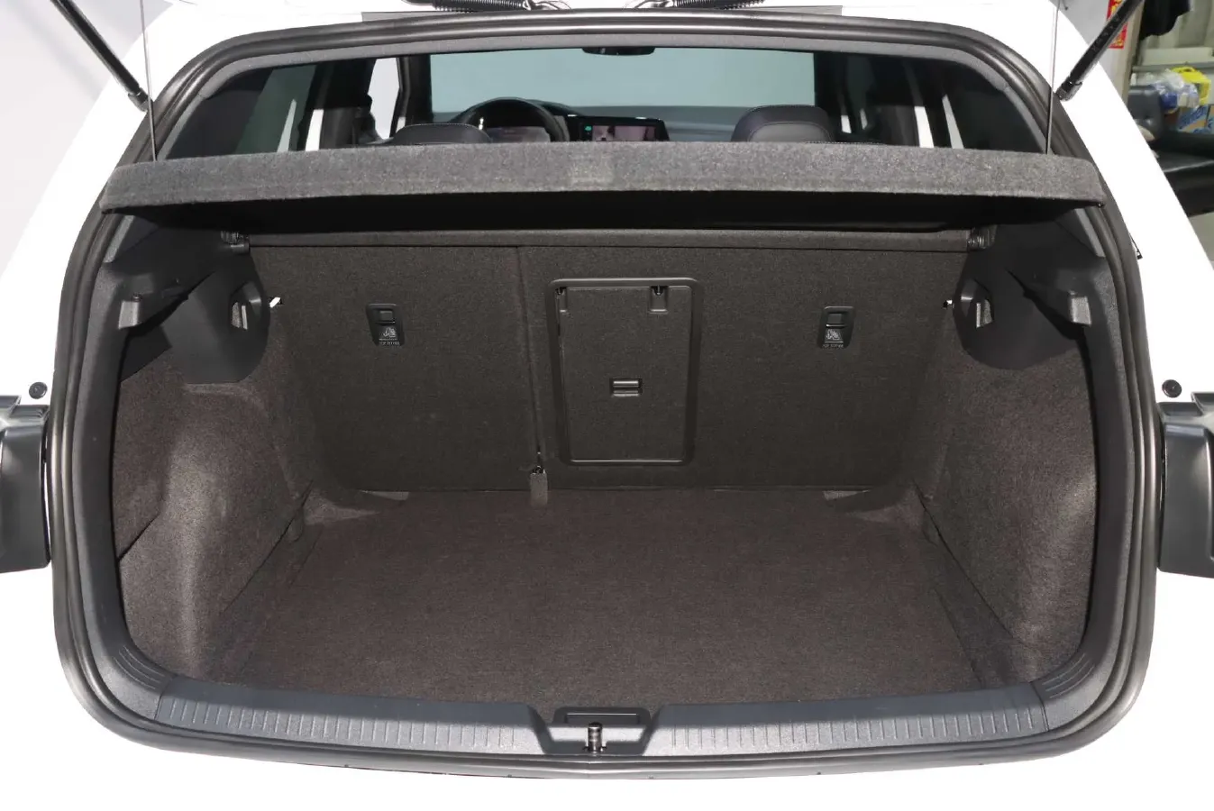 2023 Volkswagen Golf 1.4T 150HP L4 7DCT,autocango,china used car exporter,china ev exporter,chinese used car exporter,chinese used ev exporter