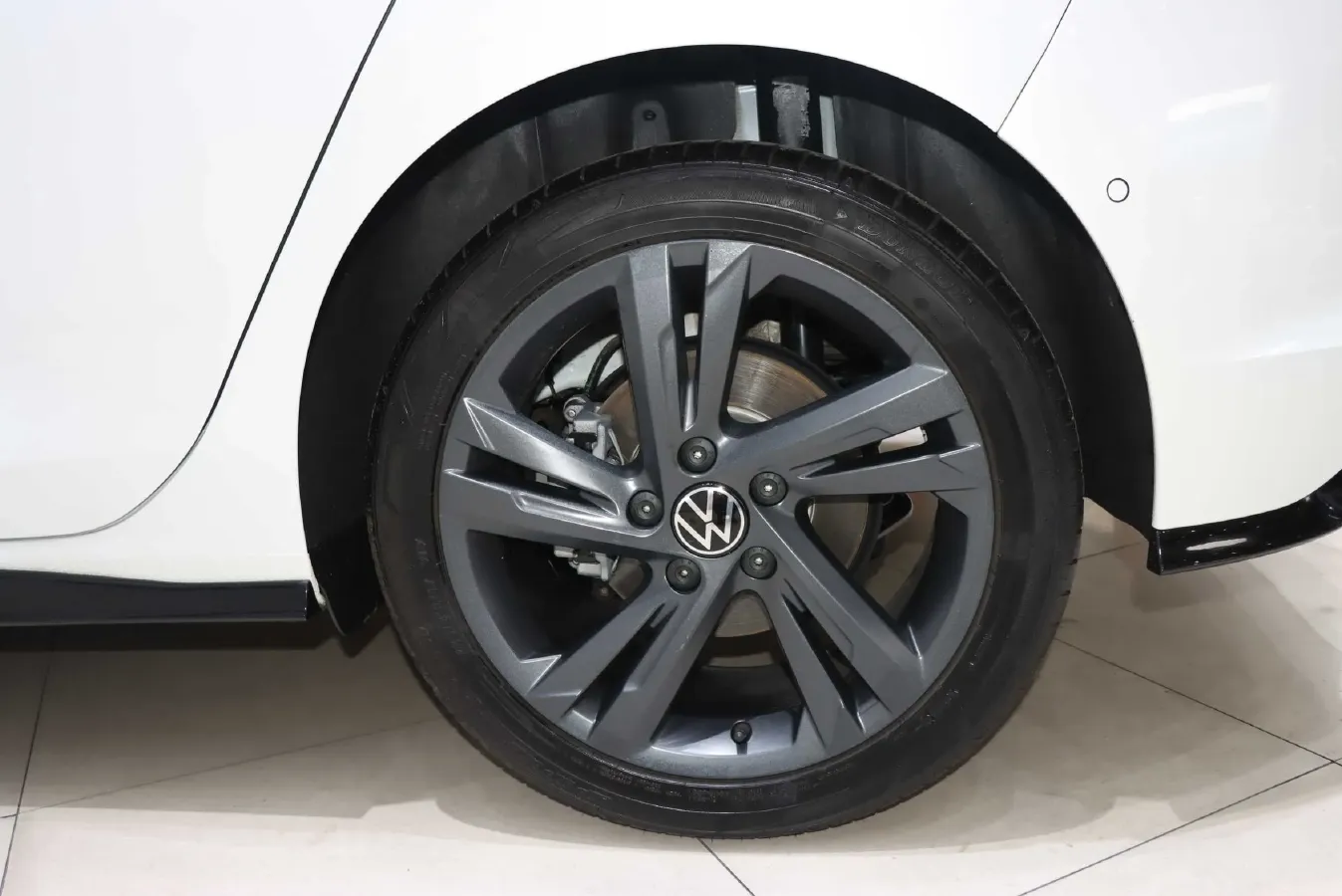 2023 Volkswagen Golf 1.4T 150HP L4 7DCT,autocango,china used car exporter,china ev exporter,chinese used car exporter,chinese used ev exporter