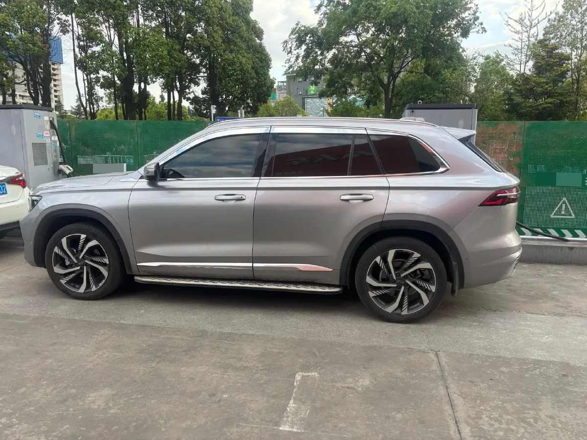 2021 Geely Monjaro 2.0T 218HP L4 7DCT,autocango,china used car exporter,china ev exporter,chinese used car exporter,chinese used ev exporter