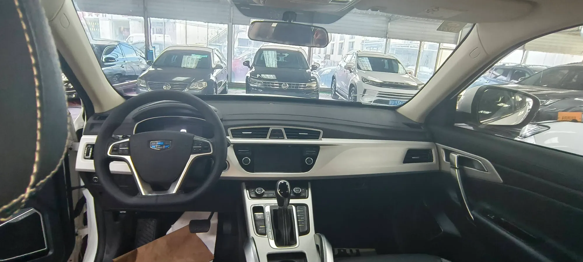 2018 Geely Azkarra 1.8T 184HP L4 6AT,autocango,china used car exporter,china ev exporter,chinese used car exporter,chinese used ev exporter