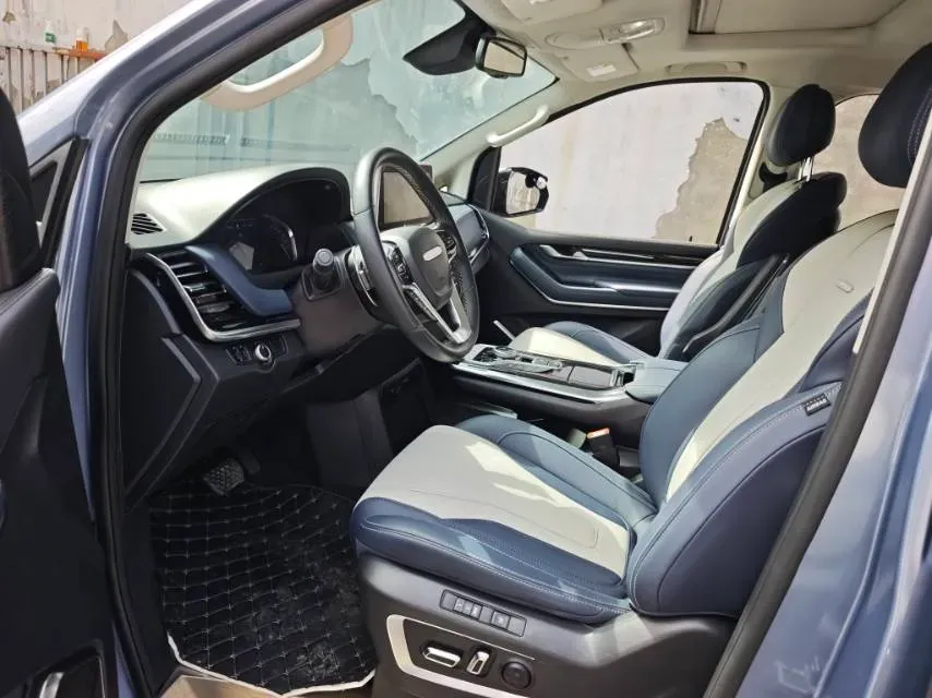 2019 MAXUS G20 2.0T 218HP L4 8AT,autocango,china used car exporter,china ev exporter,chinese used car exporter,chinese used ev exporter