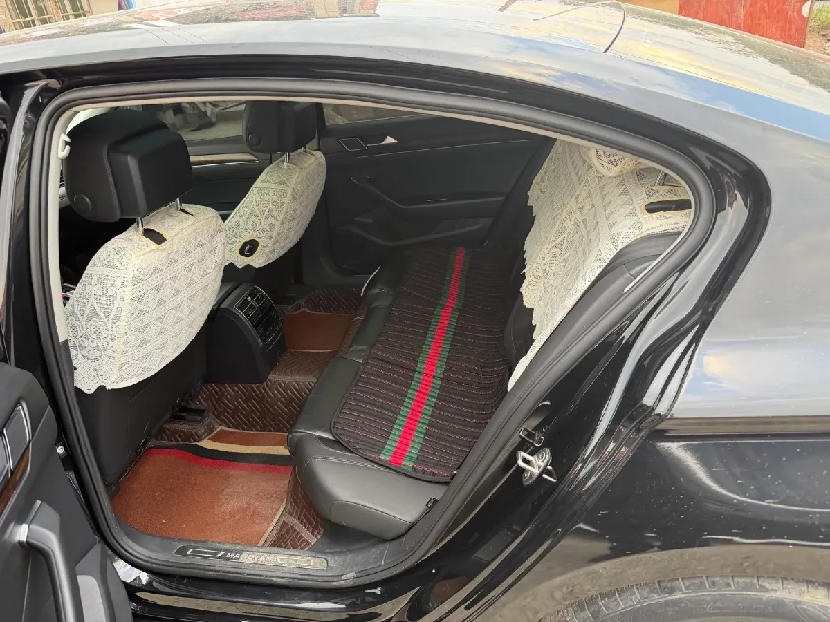 2019 Volkswagen Magotan 2.0T 186HP L4 7DCT,autocango,china used car exporter,china ev exporter,chinese used car exporter,chinese used ev exporter