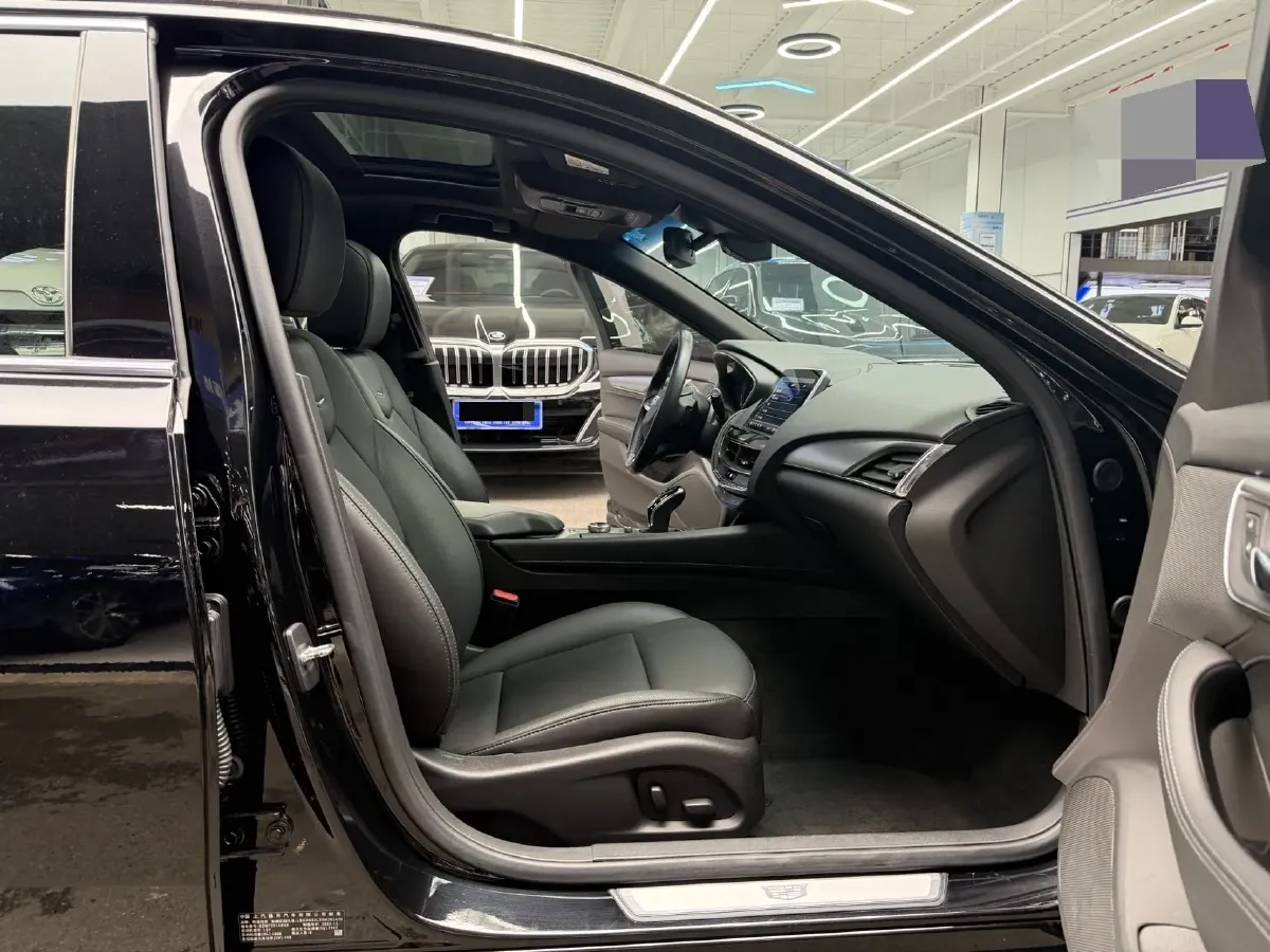 2022 Cadillac CT5 2.0T 237HP L4 10AT,autocango,china used car exporter,china ev exporter,chinese used car exporter,chinese used ev exporter