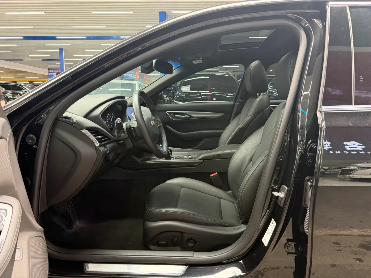 2022 Cadillac CT5 2.0T 237HP L4 10AT,autocango,china used car exporter,china ev exporter,chinese used car exporter,chinese used ev exporter