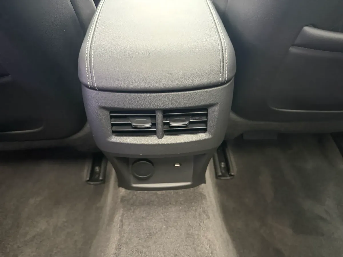 2022 Cadillac CT5 2.0T 237HP L4 10AT,autocango,china used car exporter,china ev exporter,chinese used car exporter,chinese used ev exporter