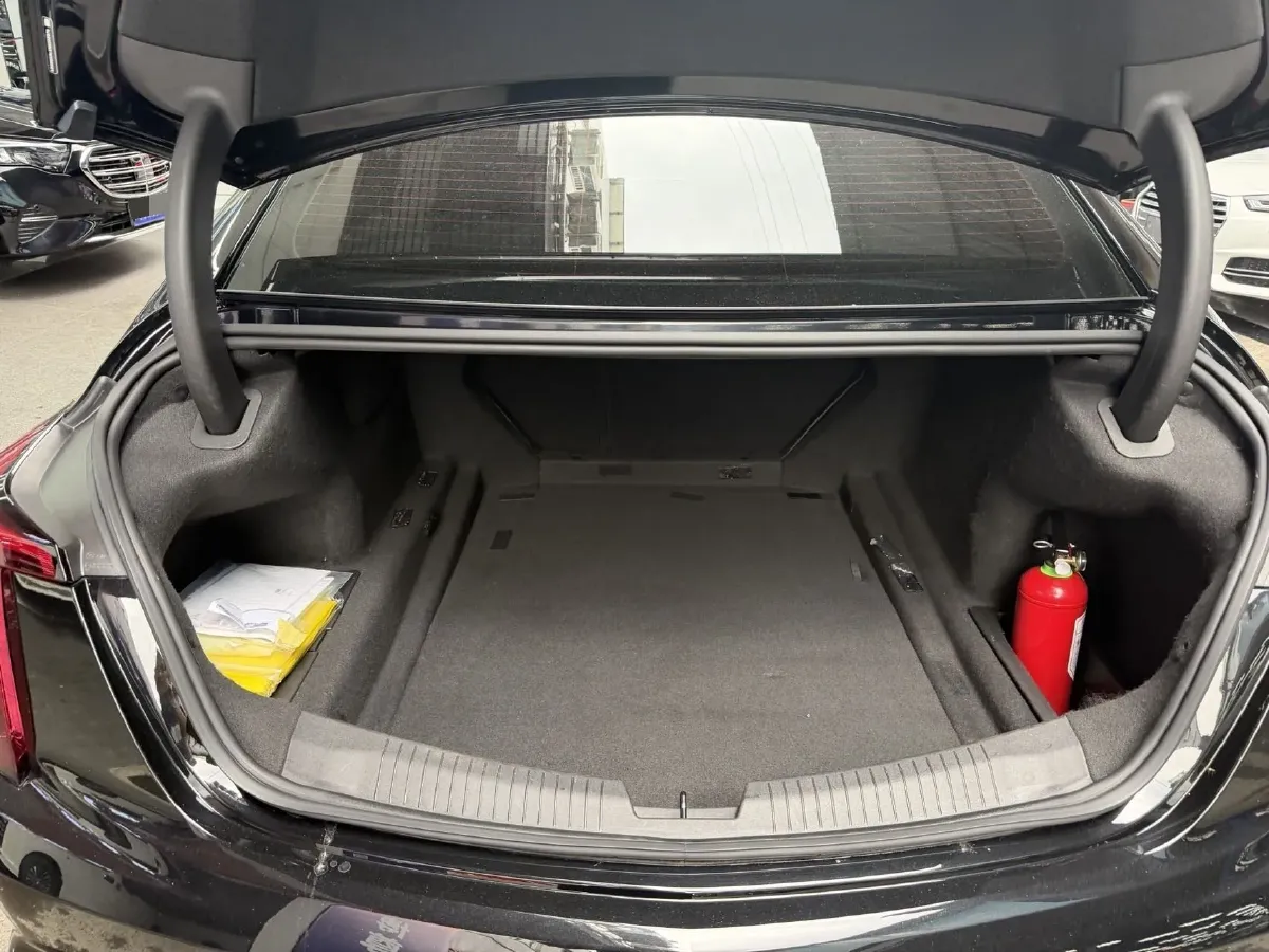 2022 Cadillac CT5 2.0T 237HP L4 10AT,autocango,china used car exporter,china ev exporter,chinese used car exporter,chinese used ev exporter