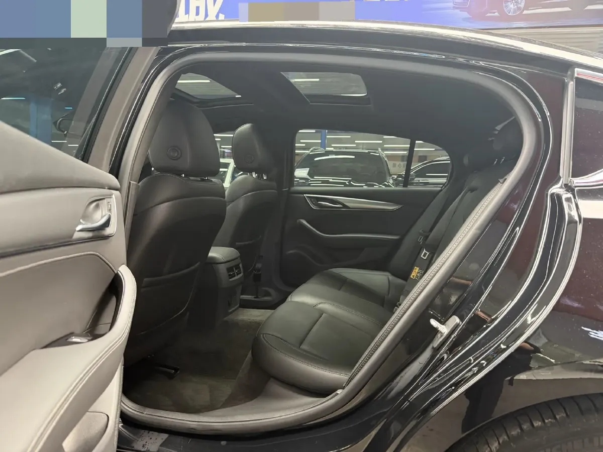 2022 Cadillac CT5 2.0T 237HP L4 10AT,autocango,china used car exporter,china ev exporter,chinese used car exporter,chinese used ev exporter