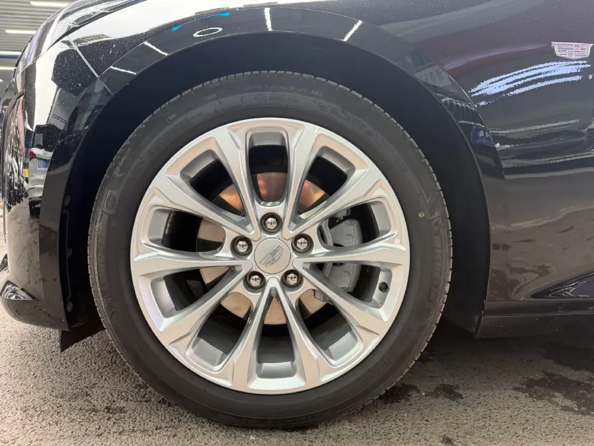 2022 Cadillac CT5 2.0T 237HP L4 10AT,autocango,china used car exporter,china ev exporter,chinese used car exporter,chinese used ev exporter