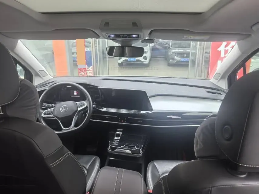 2021 Volkswagen Talagon 2.0T 220HP L4 7DCT,autocango,china used car exporter,china ev exporter,chinese used car exporter,chinese used ev exporter