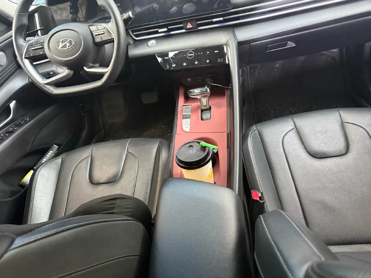 2022 Hyundai Elantra 1.5L 115HP L4 CVT,autocango,china used car exporter,china ev exporter,chinese used car exporter,chinese used ev exporter