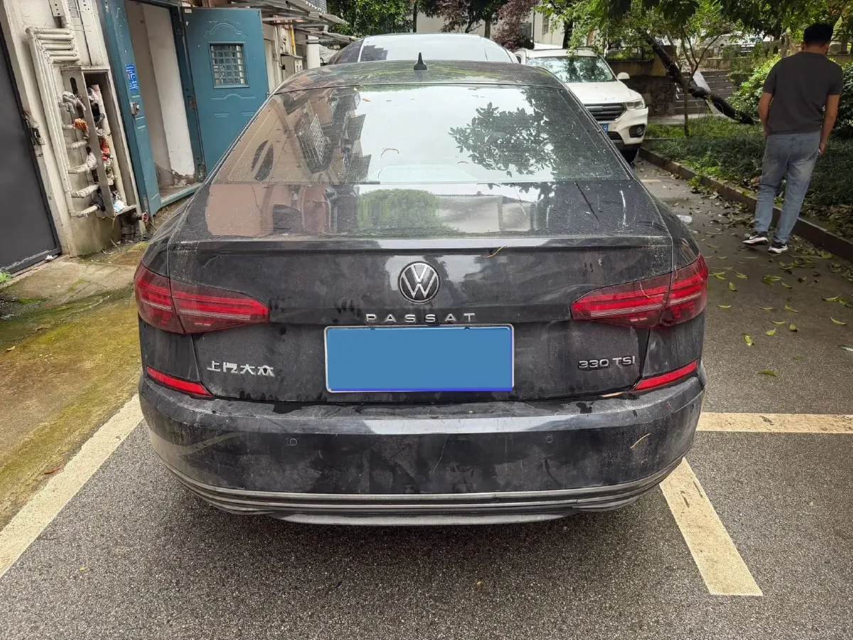 2021 Volkswagen Passat 2.0T 186HP L4 7DCT,autocango,china used car exporter,china ev exporter,chinese used car exporter,chinese used ev exporter