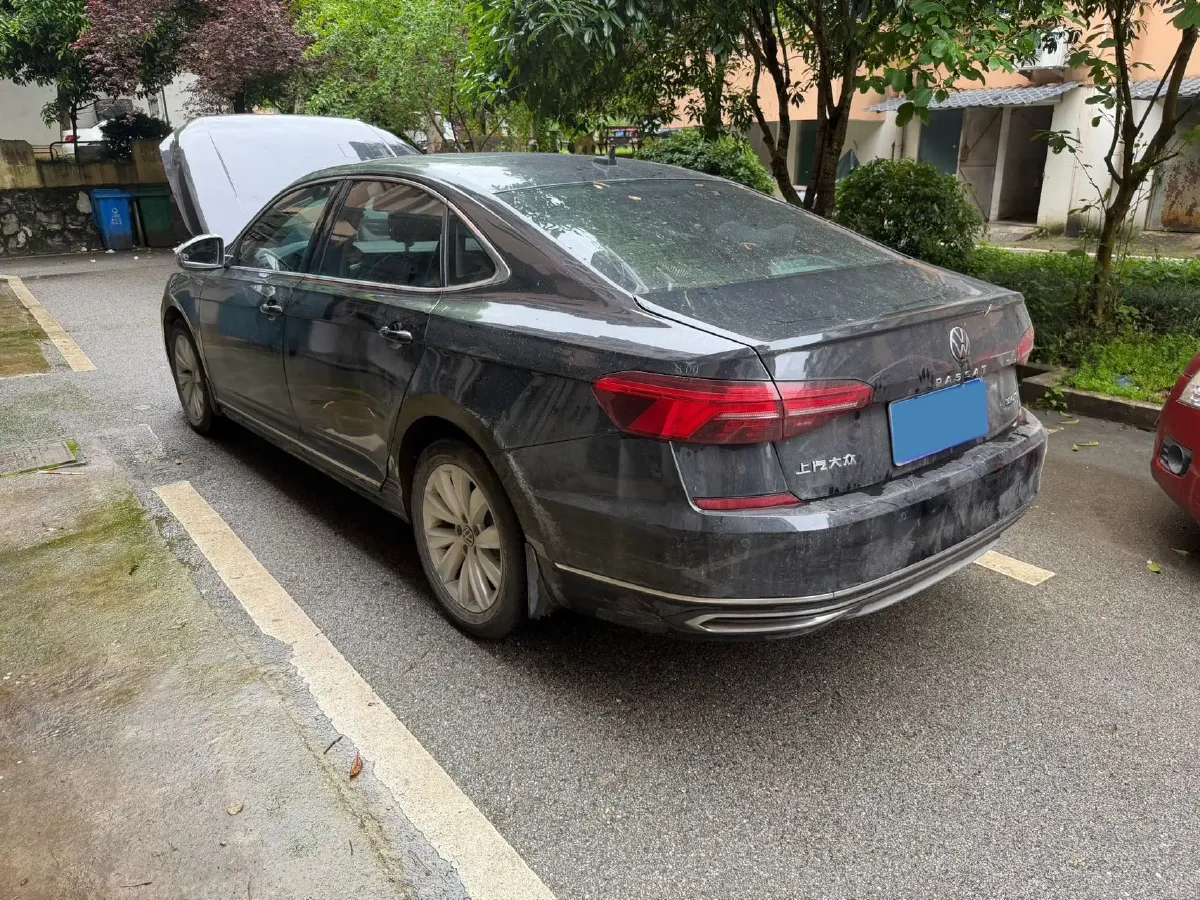 2021 Volkswagen Passat 2.0T 186HP L4 7DCT,autocango,china used car exporter,china ev exporter,chinese used car exporter,chinese used ev exporter