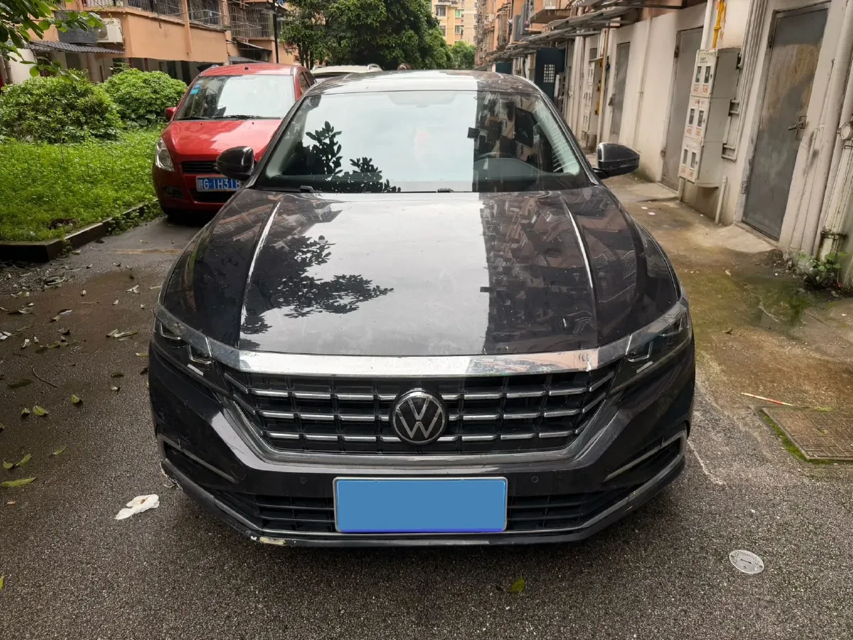 2021 Volkswagen Passat 2.0T 186HP L4 7DCT,autocango,china used car exporter,china ev exporter,chinese used car exporter,chinese used ev exporter
