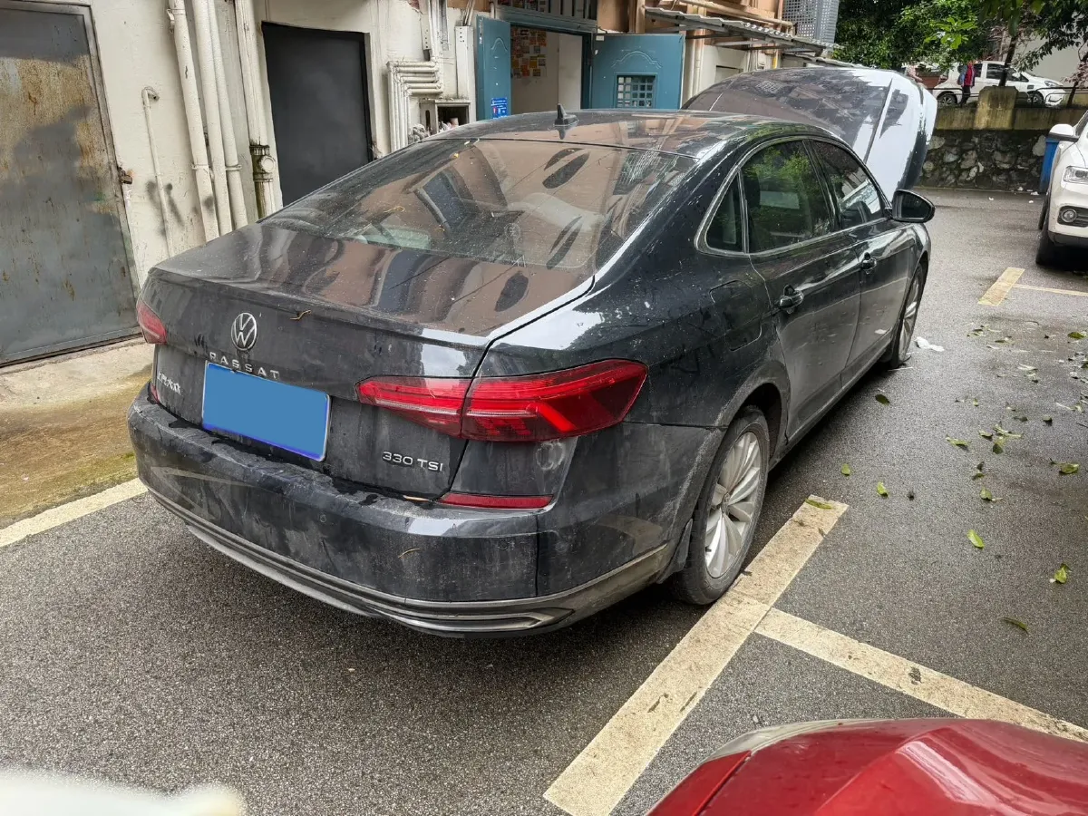 2021 Volkswagen Passat 2.0T 186HP L4 7DCT,autocango,china used car exporter,china ev exporter,chinese used car exporter,chinese used ev exporter