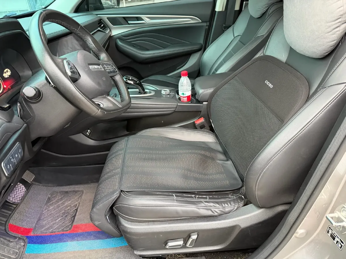 2019 Haval F7 1.5T 169HP L4 7DCT,autocango,china used car exporter,china ev exporter,chinese used car exporter,chinese used ev exporter