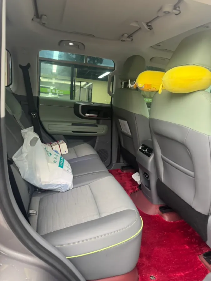 2024 Beijing BJ40 2.0T 245HP L4 8AT,autocango,china used car exporter,china ev exporter,chinese used car exporter,chinese used ev exporter