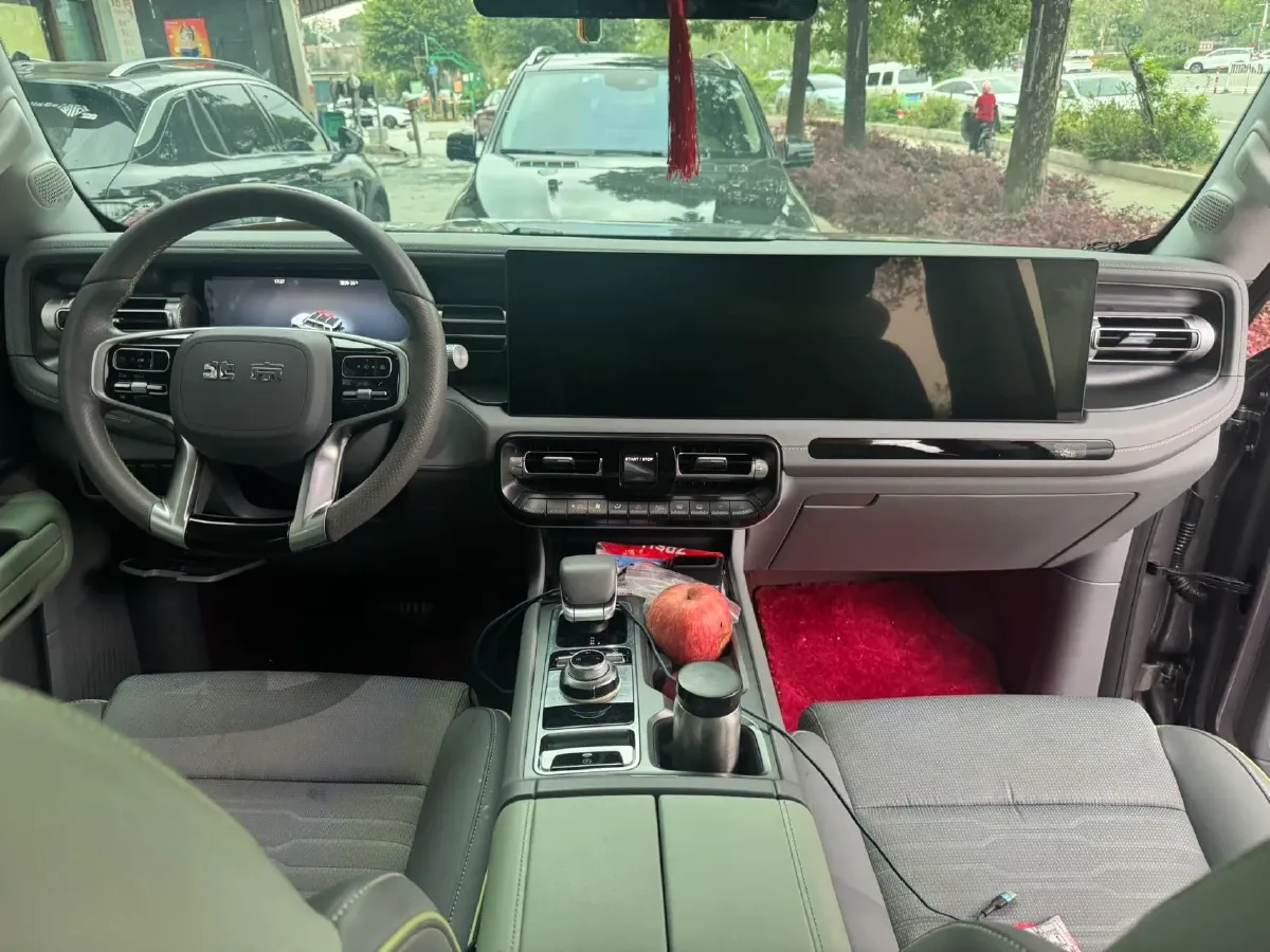 2024 Beijing BJ40 2.0T 245HP L4 8AT,autocango,china used car exporter,china ev exporter,chinese used car exporter,chinese used ev exporter