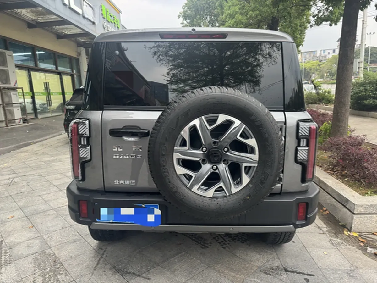 2024 Beijing BJ40 2.0T 245HP L4 8AT,autocango,china used car exporter,china ev exporter,chinese used car exporter,chinese used ev exporter