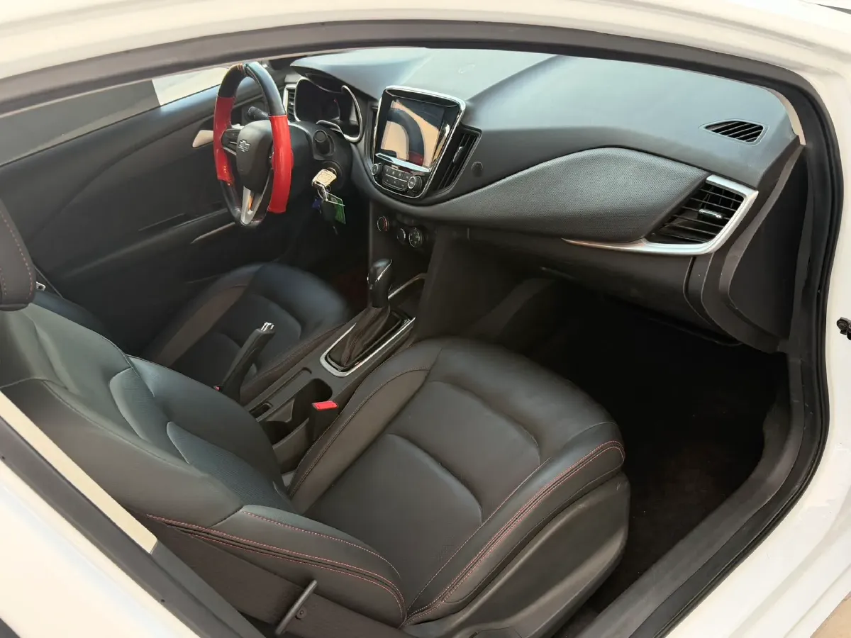 2020 Chevrolet Monza 1.0T 125HP L3 6DCT,autocango,china used car exporter,china ev exporter,chinese used car exporter,chinese used ev exporter