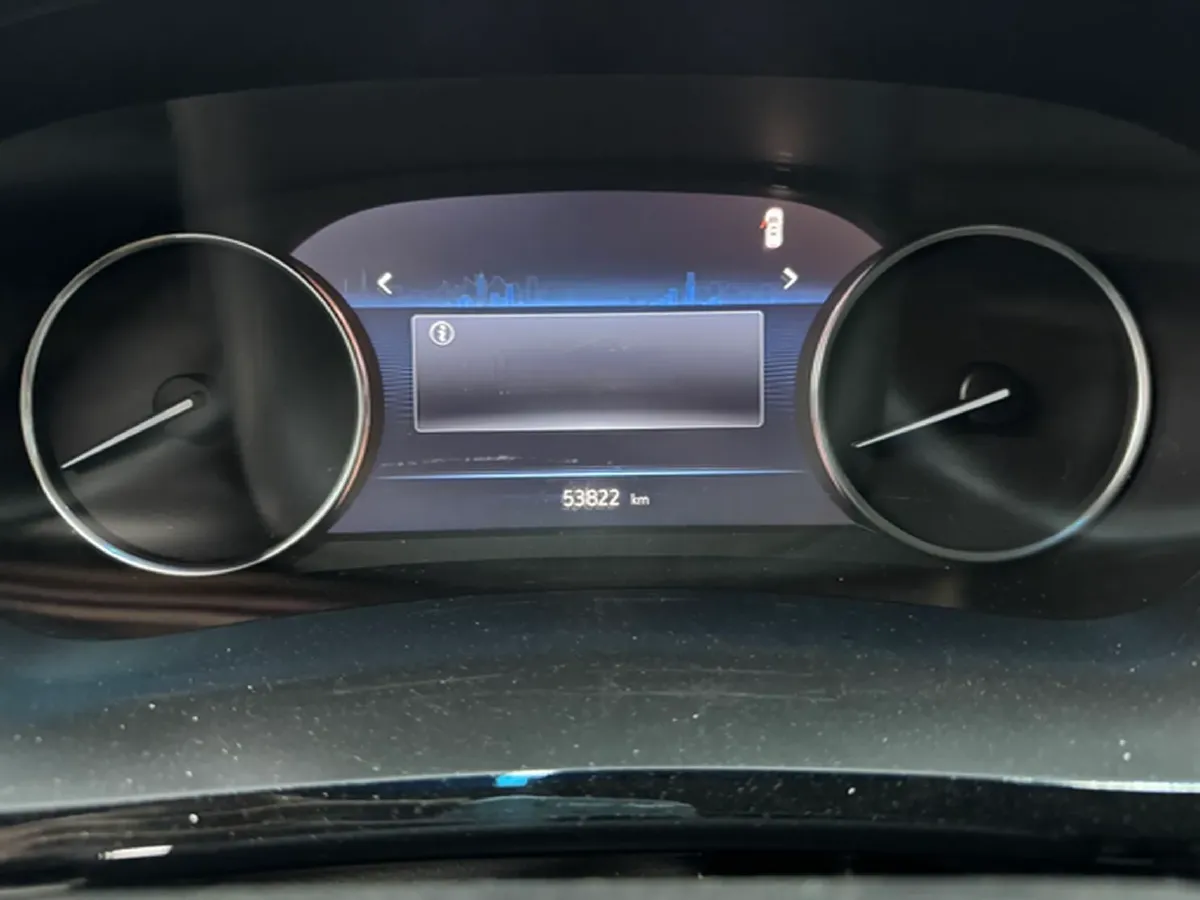 2023 Buick GL8 2.0T 237HP L4 9AT,autocango,china used car exporter,china ev exporter,chinese used car exporter,chinese used ev exporter