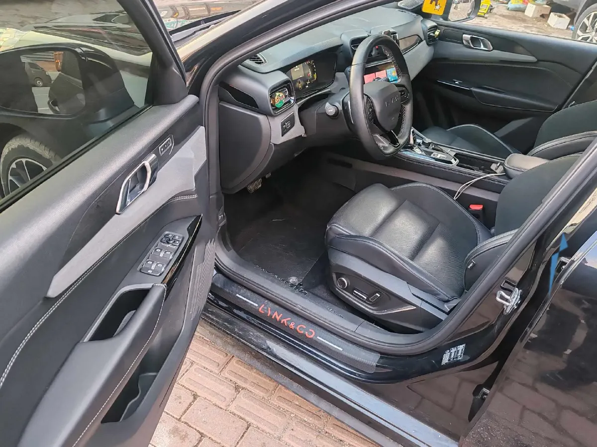 2022 LYNK&CO 03 2.0T 190HP L4 7DCT,autocango,china used car exporter,china ev exporter,chinese used car exporter,chinese used ev exporter