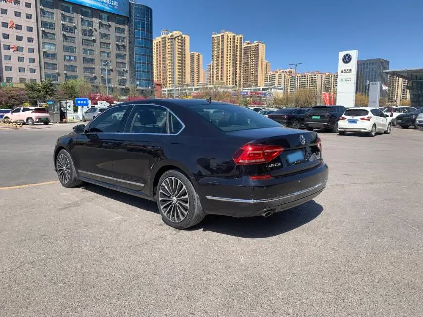 2017 Volkswagen Passat 1.8T 180HP L4 7DCT,autocango,china used car exporter,china ev exporter,chinese used car exporter,chinese used ev exporter