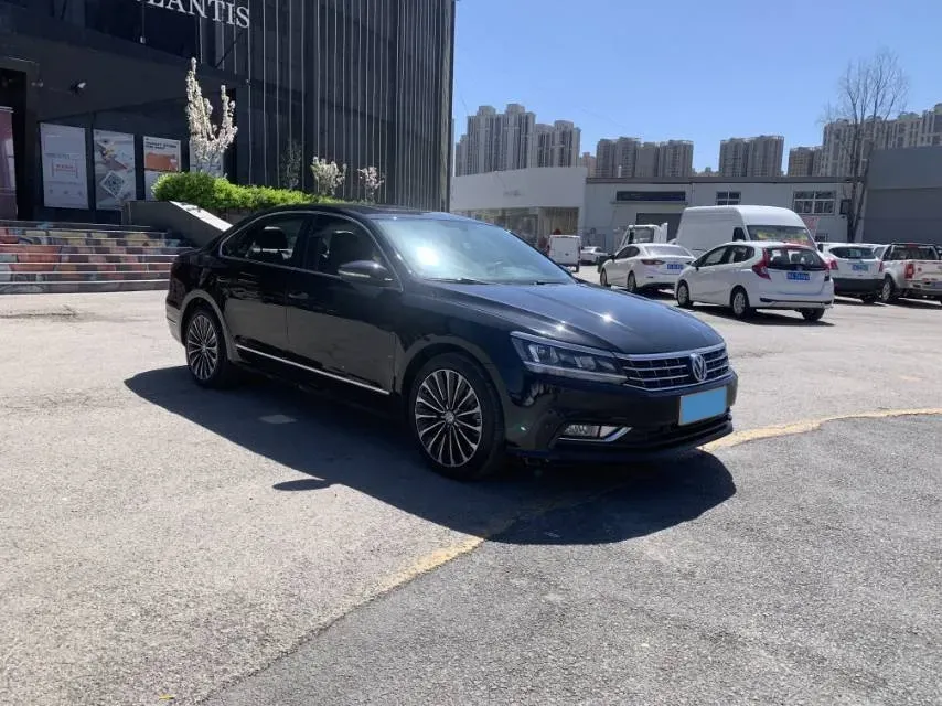 2017 Volkswagen Passat 1.8T 180HP L4 7DCT,autocango,china used car exporter,china ev exporter,chinese used car exporter,chinese used ev exporter