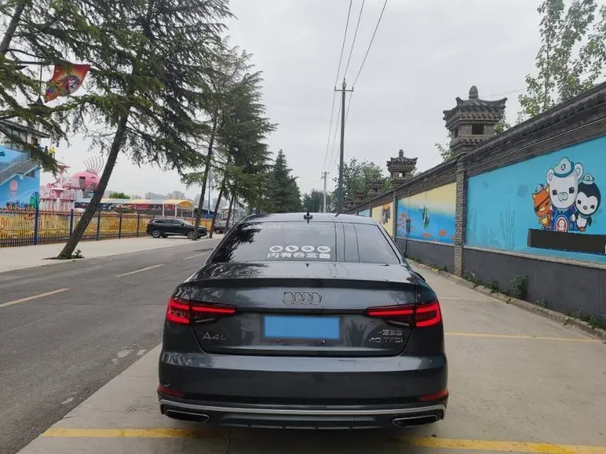 2019 Audi A4L 2.0T 190HP L4 7DCT,autocango,china used car exporter,china ev exporter,chinese used car exporter,chinese used ev exporter