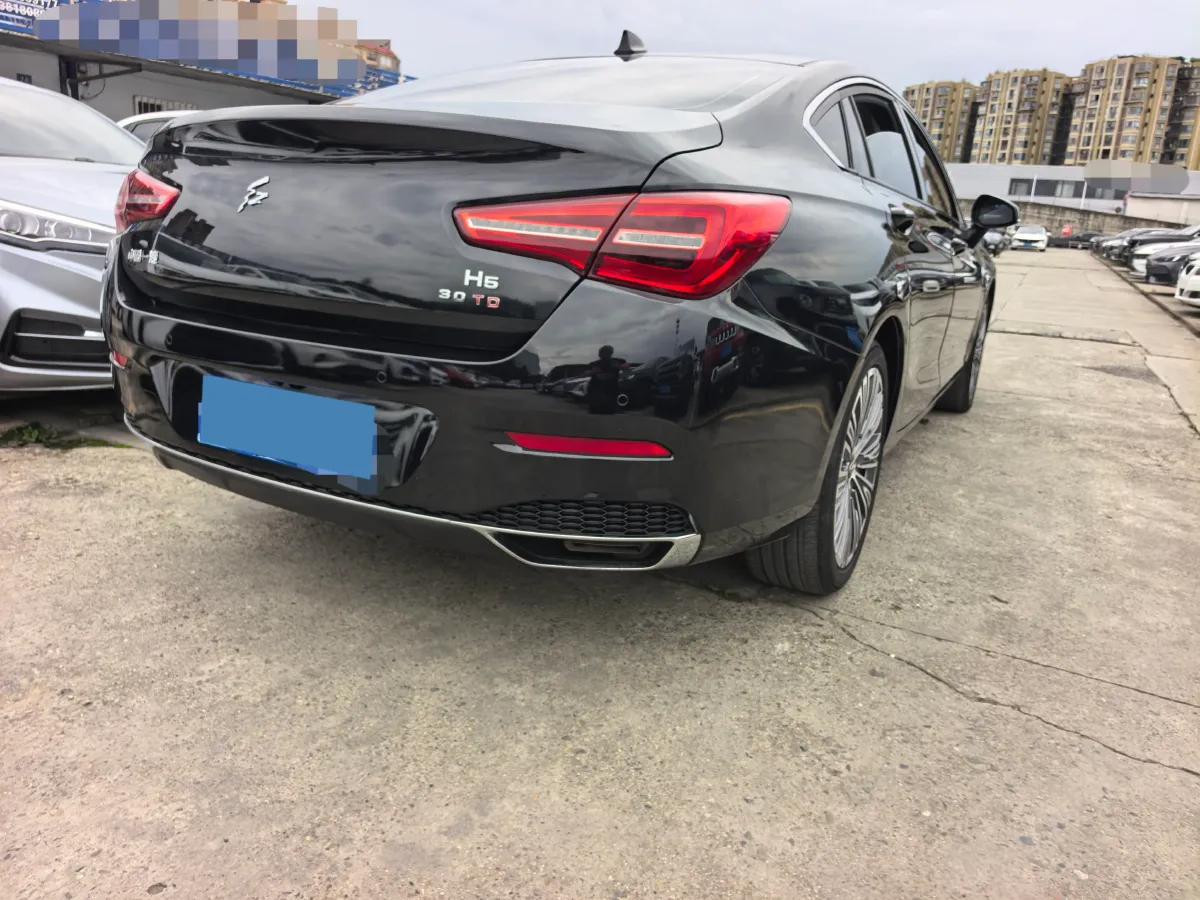 2022 HongQi H5 1.5T 169HP L4 7DCT,autocango,china used car exporter,china ev exporter,chinese used car exporter,chinese used ev exporter