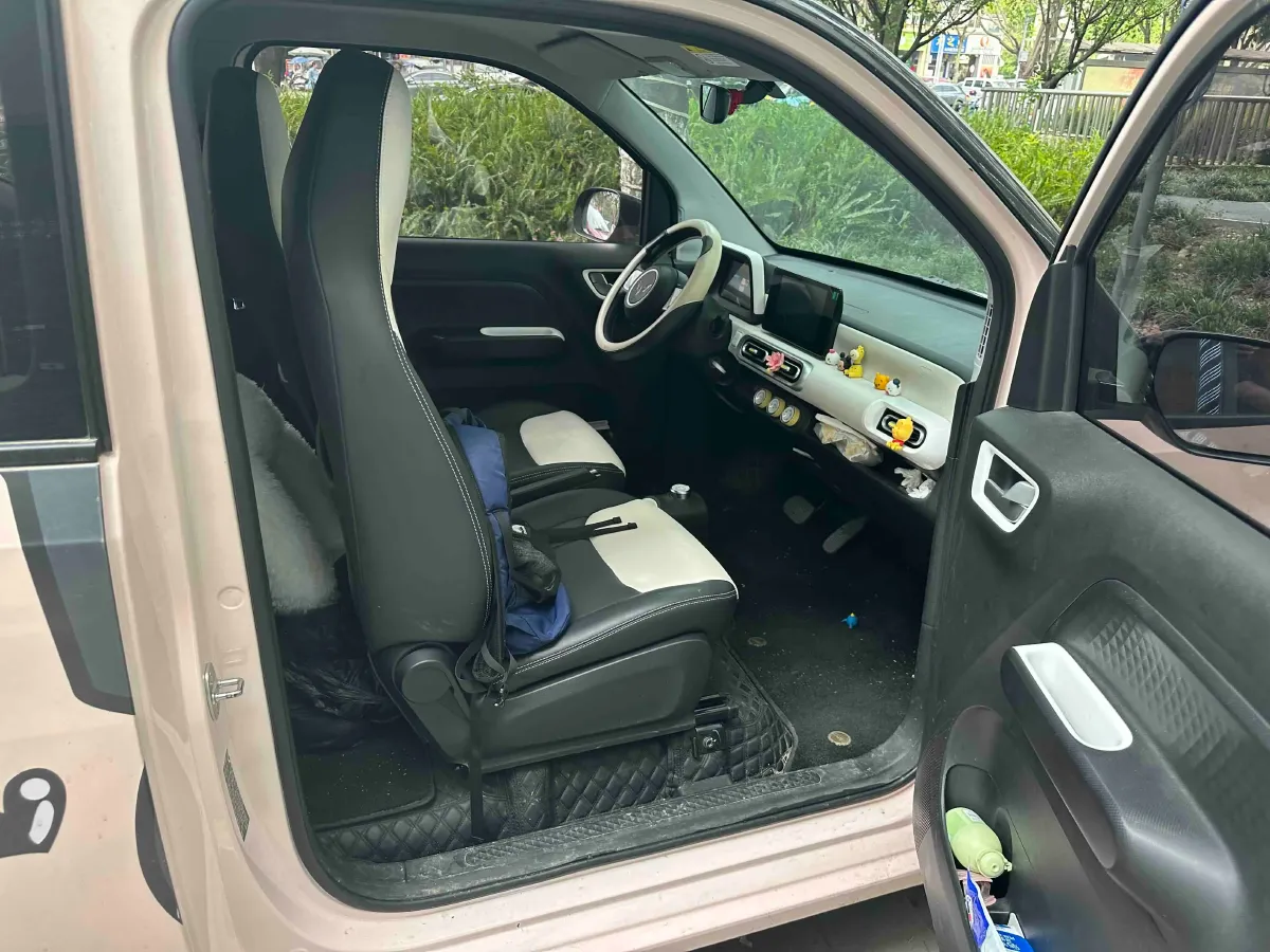 2024 WuLing HongGuang MINI EV BEV 17.3KWH,autocango,china used car exporter,china ev exporter,chinese used car exporter,chinese used ev exporter